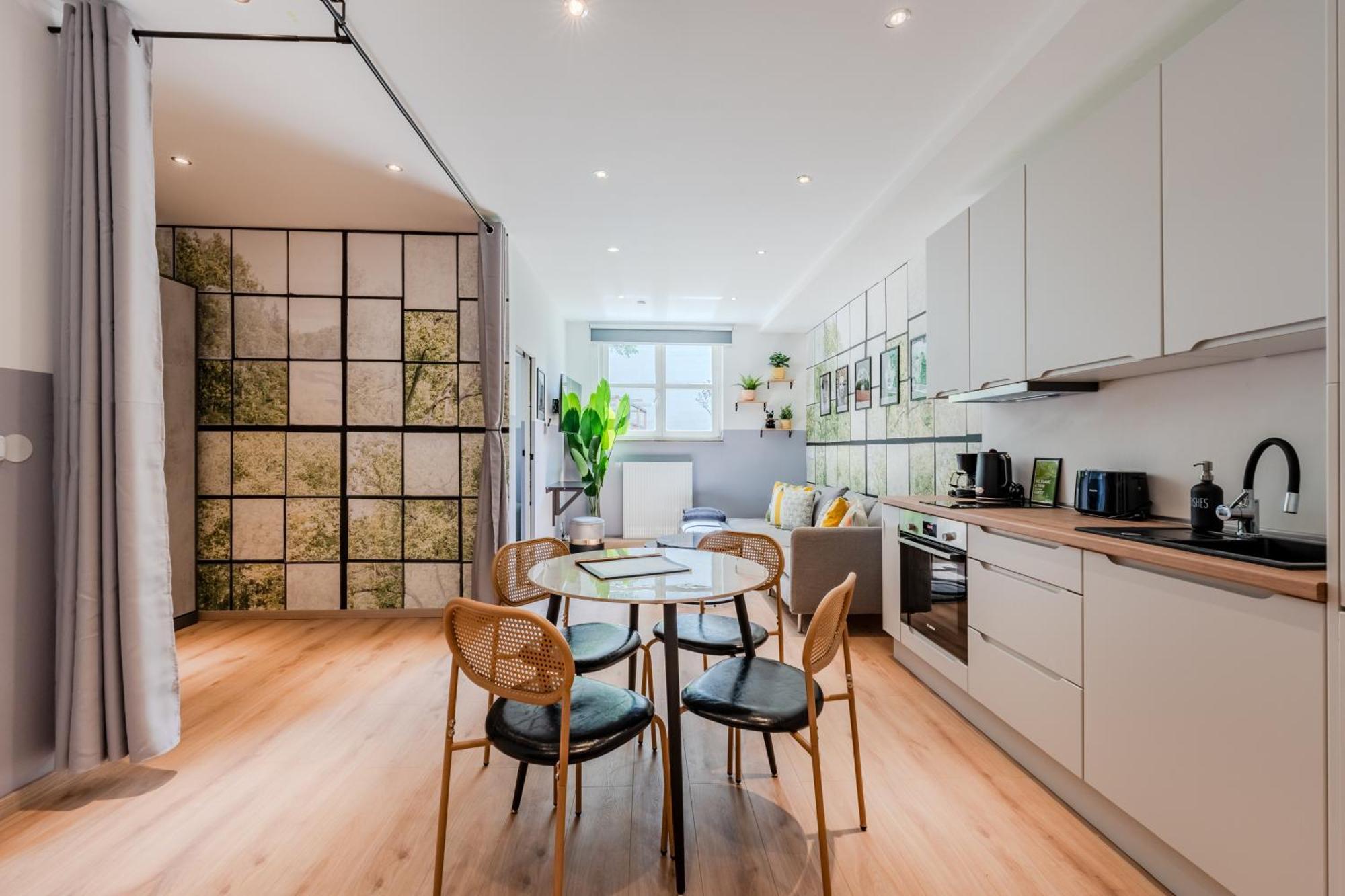 Iconic Characters Apartment *